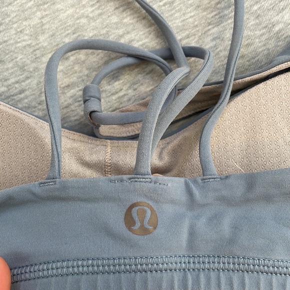 Lululemon free to be sports bra - Picture 4 of 5